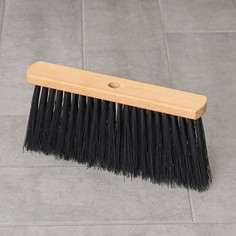 Щетка для улицы с еврорезьбой, бук, 280Х50Х16, 82 пучка, 125мм, искусственная щетина No Brand