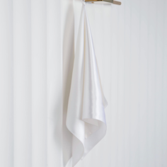 Шелковое полотенце для лица и рук Soft Box 32х60 см 100% натуральный шелк белый