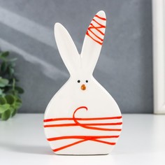 Сувенир керамика "Зая с красной нитью" 3,5х7,5х13,2 см No Brand