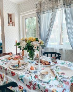 Набор кухонный, Guten Morgen, Рогожка, Цветы, Скатерть+салфетки, 140х150 см, 40х40 см