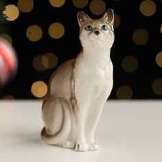 Сувенир "Короткошёрстная кошка" 10х4х7 см ,фарфор цвет МИКС No Brand