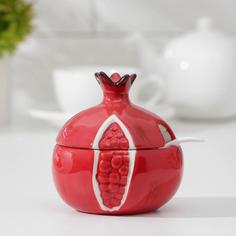 Сахарница керамическая с ложечкой Гранат, 200 мл, 9?9?11 см, цвет красный No Brand