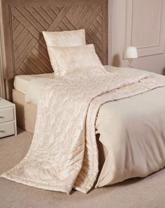 Одеяло наполнены натуральным шелком - 1.5 спальное Meizhouling