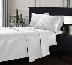 Пододеяльник Maktex из страйп-сатина 240 х 260 Белый 1х1