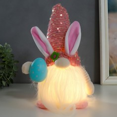 Кукла интерьерная свет "Гном в колпаке с зайчьими ушами, пайетки" розовый 30х8х8 см No Brand