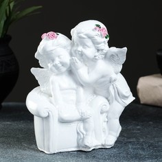 Фигура "Ангелы в кресле" 12х12см No Brand