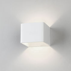 Настенный светодиодный светильник Elektrostandard Corudo LED белый 4000К MRL LED 1060 6ВТ