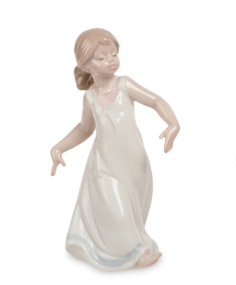 JP-29/ 5 Фигурка Девочка Pavone