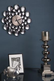 Круглые настенные часы TOMAS STERN Drops 8029