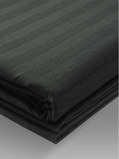 Простыня Homeclub 150 x 220 см страйп черный