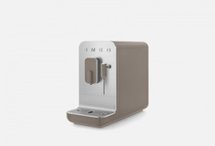 Автоматическая кофемашина Smeg