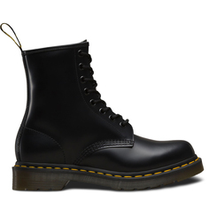 Ботинки женские Dr. Martens 11821006 черные 38 EU