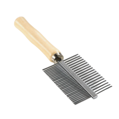 Расческа для животных Пижон Wood серо-бежевая 17х5,5 см