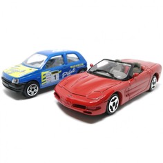 Набор коллекционных автомобилей Bburago Renault Clio и Chevrolet Corvette, масшт.аб 1:43