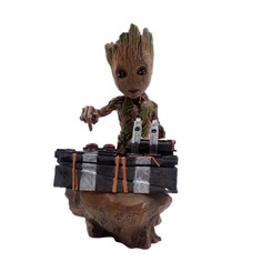 Фигурка Мстители: Война бесконечности маленький Groot нажимает кнопку 18 см No Brand