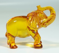 Фигурка декоративная из прессованного Янтаря T&Z_Mineral Слон 5 см