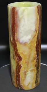 Ваза ручной работы из натурального камня Оникс T&Z_Mineral форма цилиндр 20 х 7,5 см