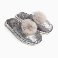 Тапочки женские Smile of Milady 9801745 серебристые 40-41 RU