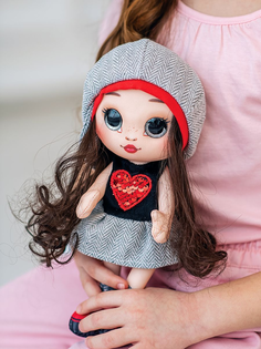 Игрушка для девочек кукла на шарнирах в подарочной коробке MAXITOYS MT-MRT-D001-20