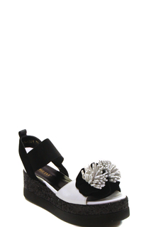 Босоножки женские Milana 1816121 белые 40 RU