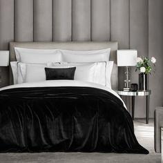 Накидка Togas Амара черный 240х260