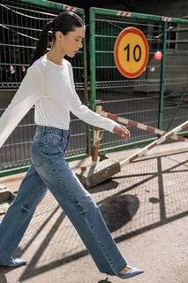 Джинсы женские Incity 1.1.2.23.01.08.00846 синие 27W/32L