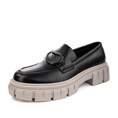 Лоферы женские INSTREET 80-32WB-728SS черные 40 RU