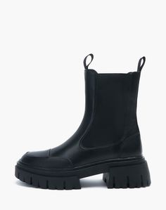 Ботинки женские Mascotte 233-2265622-3100M черные 40 RU