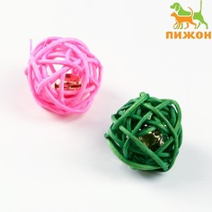 Игрушка для кошек Пижон набор из 2 шариков из лозы с бубенчиком розовый зелёный 3 см