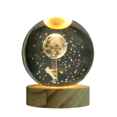 Сувенир стекло подсветка "Дотянуться до луны" d=8 см подставка дерево, USB 8х8х9,5 см No Brand