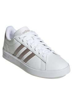 Кеды женские Adidas Grand Court Cloudfoam Lifestyle Court Comfort Shoes GW9215 белые 40 EU
