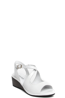 Босоножки женские Milana 1815851 белые 39 RU