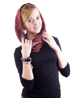 Снуд женский Venera 9200135 красный, бордовый, 145x29 см