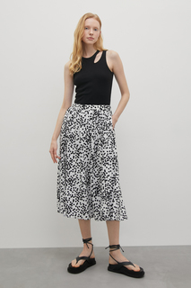 Юбка женская Finn Flare FSD110221 белая S