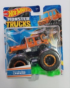 Машинка Hot Wheels Monster Trucks Mercrdes-Benz Unimog, HNW13-LA10