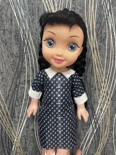 Кукла Wednesday Аддамс 35 см