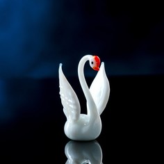 Хорошие сувениры Сувенир из стекла Белый лебедь 6х4х4см