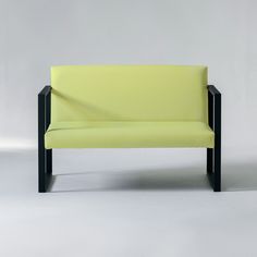 Диван LoftDC Abyssinian 130x85x75, обивка экокожа, зеленый