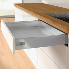 Комплект фурнитуры ящика Hettich InnoTech Atira Quadro 25 420X70 мм, серебристый