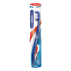 Зубная щетка Aquafresh Family medium