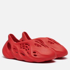 Сланцы adidas Originals YEEZY Foam Runner, цвет красный, размер 42 EU
