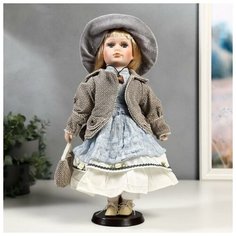 Кукла коллекционная керамика "Лиза в голубом кружевном платье и серой курточке" 40 см NO Name
