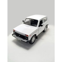 Машинка металлическая коллекционная нива "LADA 4x4" ND