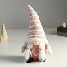 Кукла интерьерная "Бабусечка в розовом колпаке, с сердцем" 15х10х38 см No Brand