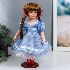 Кукла коллекционная керамика Мила в синем платье в мелкую клетку 40 см 1 шт Китай