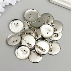 Основа для творчества "Значок с булавкой" набор 20 шт площадка 2,9х2,9 см Россия