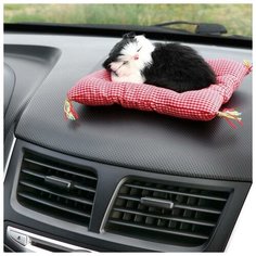 Игрушка на панель авто, кошка на подушке, черно-белый окрас Noname