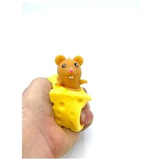 Антистресс развивающая игрушка для малышей/ Мышка в сыре мялка сквиш нет бренда