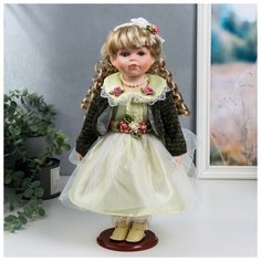 Кукла коллекционная керамика "Катенька в зеленоватом платье и зелёном кардигане" 40 см КНР