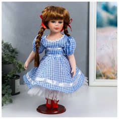 Кукла коллекционная керамика "Мила в синем платье в мелкую клетку" 40 см 6260940 Сима ленд